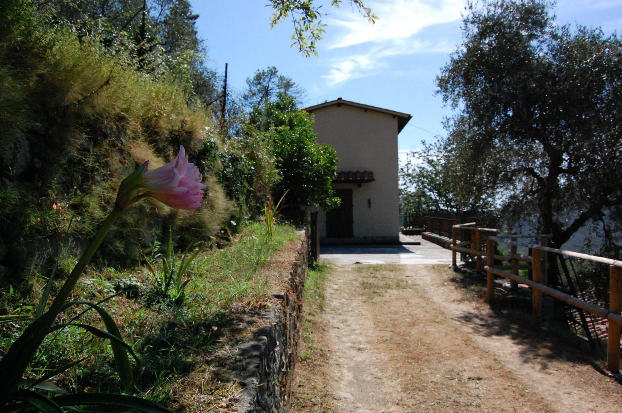 Casa Valgraziosa Villa Калчи Екстериор снимка